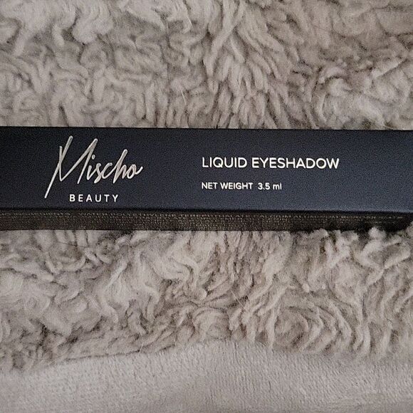 NIB✨MISCHO BEAUTY Liquid Eyshadow - Picture 2 of 4